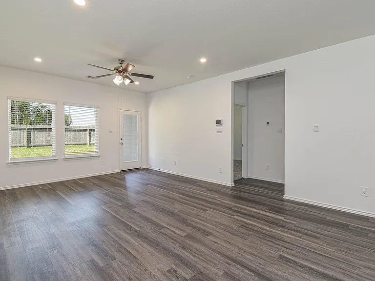 24219 Copperleaf Bay Ln — Photo 9