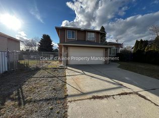 10951 N Krest Ct, Hayden, ID 83835