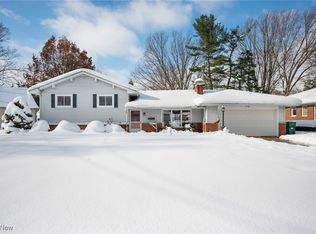 7466 Carole Dr, Mentor, OH 44060