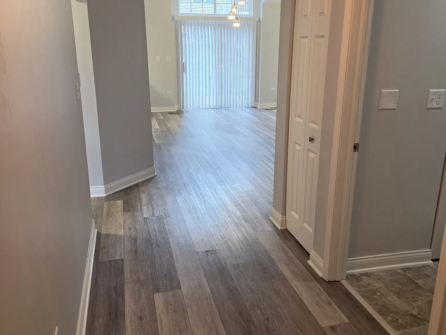 2 bed, 1101 sqft, $2,350 — Photo 3