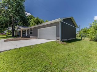 1507 Finn Dr, Lebanon, MO 65536