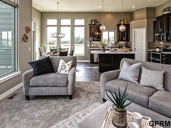 4th image of 4218 Barksdale Cir