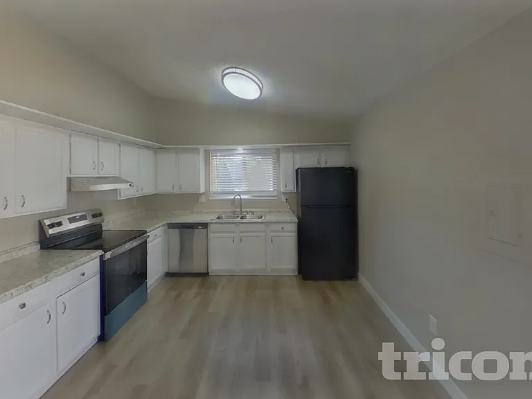 3127 S Moonbeam Cir — Photo 7