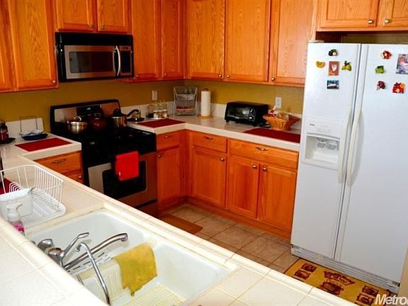 4th image of 5416 Banfield Dr