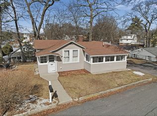 81 Bay View Dr, Shrewsbury, MA 01545