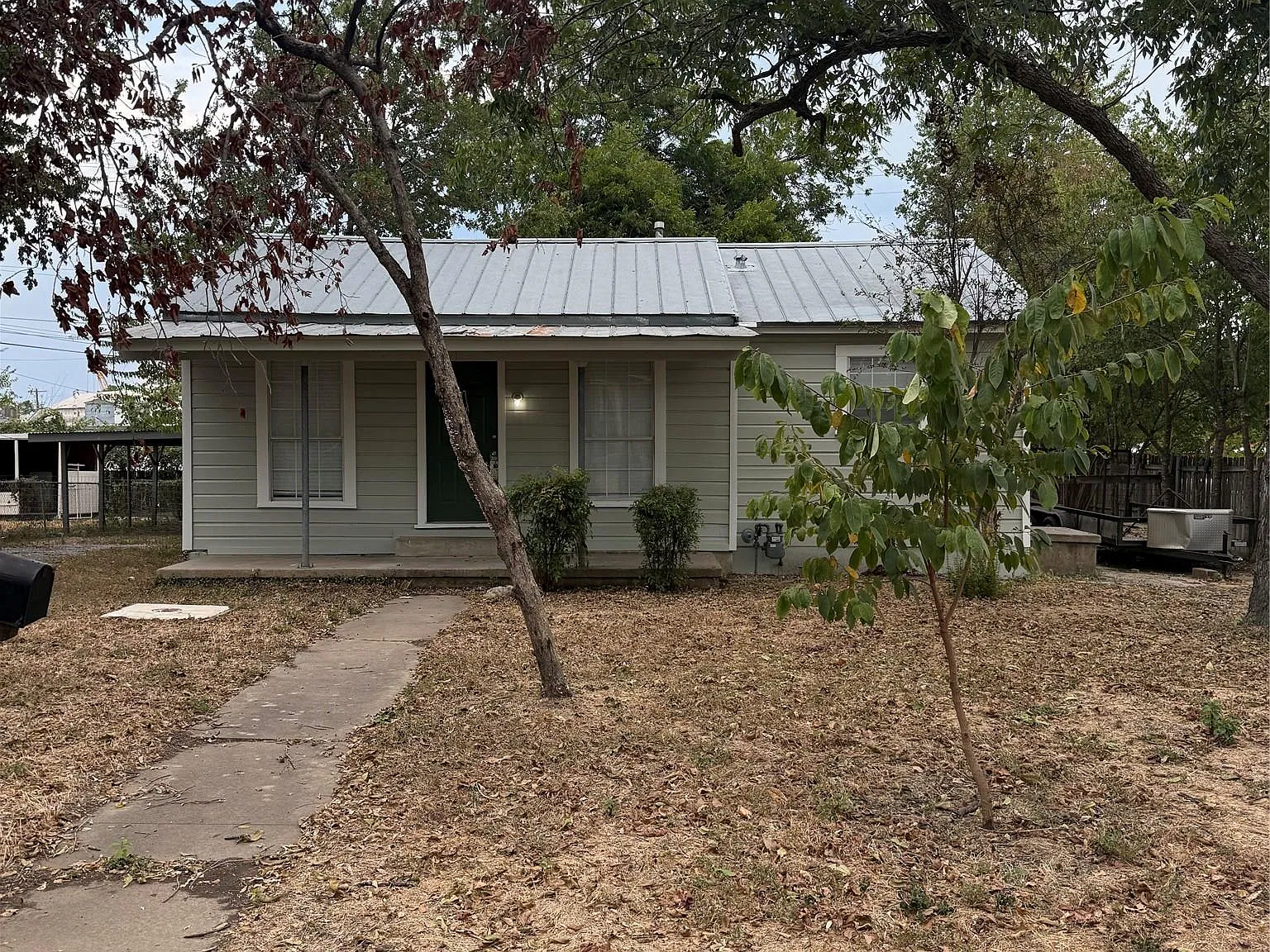 2 bed, 1.0 bath, 1044 sqft, $1,799 — Photo 4
