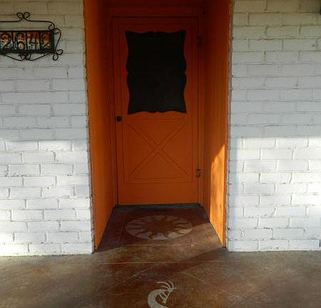 3rd image of 2642 Linn St