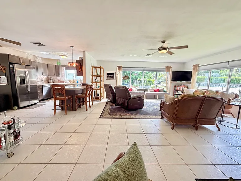 149 N Bay Harbor Dr — Photo 19