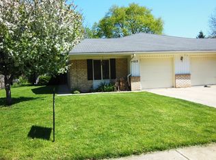 611 Walnut St, Batavia, IL 60510