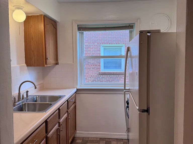 3607 Jamieson Ave #1N — Photo 11