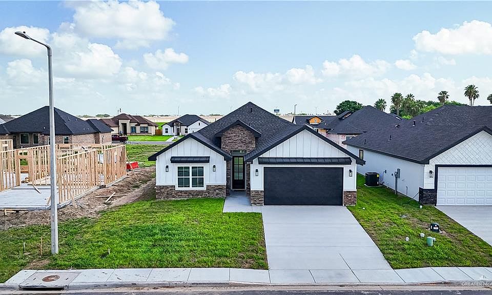 1st image of 806 Beanka Dr