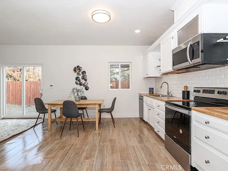 3104 El Capitan Ave #2 — Photo 7