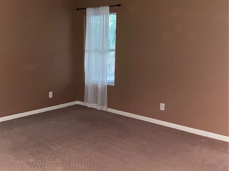 1159 Grove Park St — Photo 15