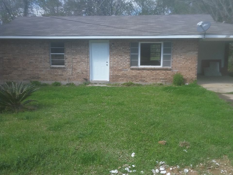 1st image of 307 Oak St
