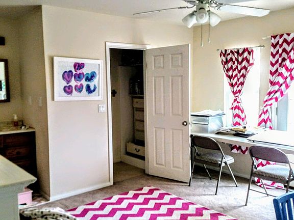 bedroom with fan
