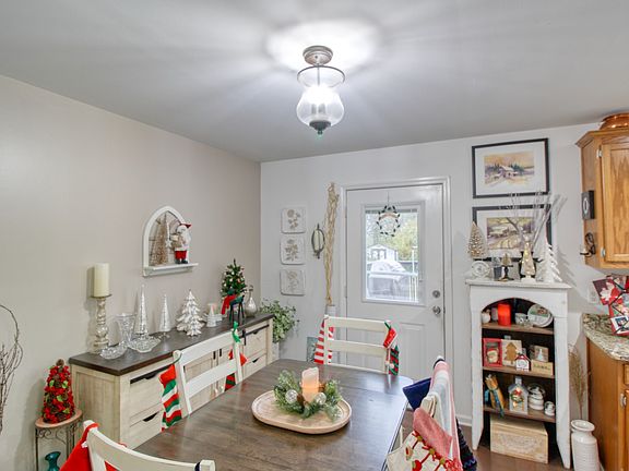 5th image of 608 Forest Park Ct