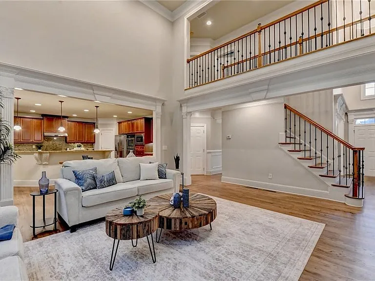 9848 Talisman Dr — Photo 15