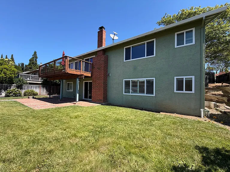 1220 Monte Vista Ct #B — Photo 32