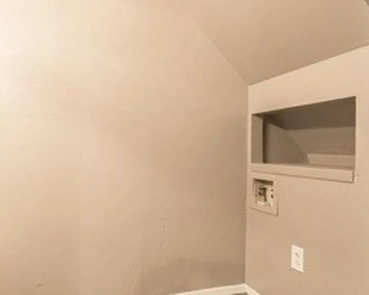 5121 Donnelly Ave #B — Photo 12