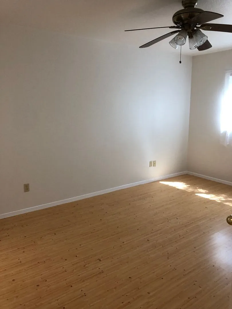 204 N Whitacre Unit B Yerington, NV 89447 — Photo 3