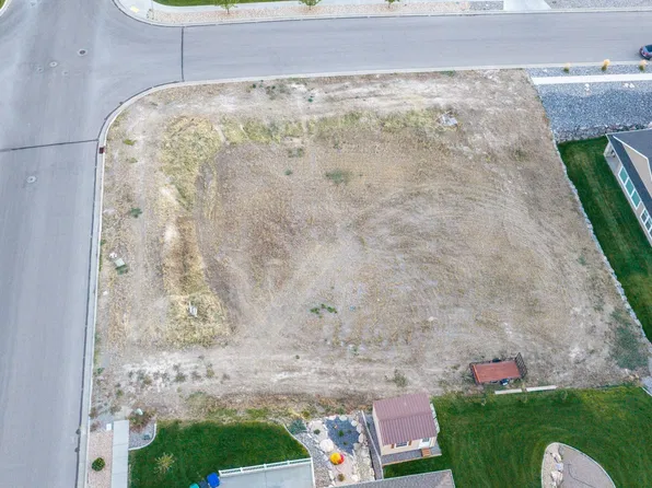 109 N 1000 E, Hyde Park, UT 84318