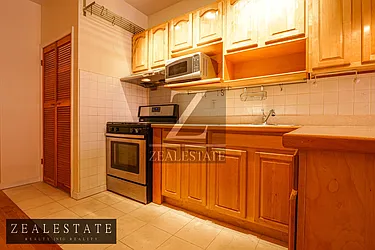 Rented by ZealEstate Group Inc