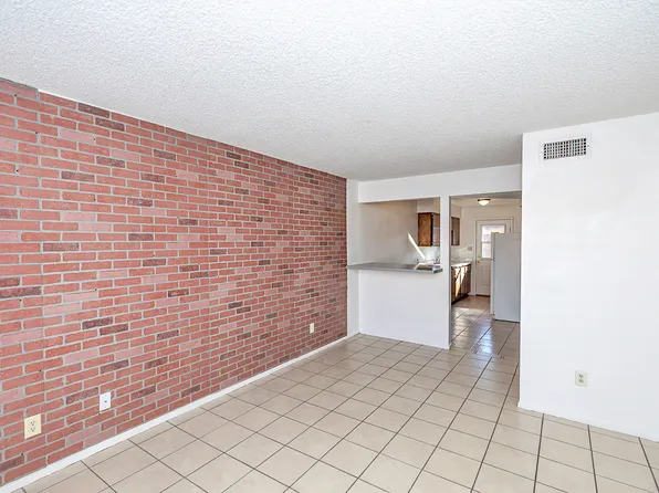 360 S 1st Ave #16, Yuma, AZ 85364