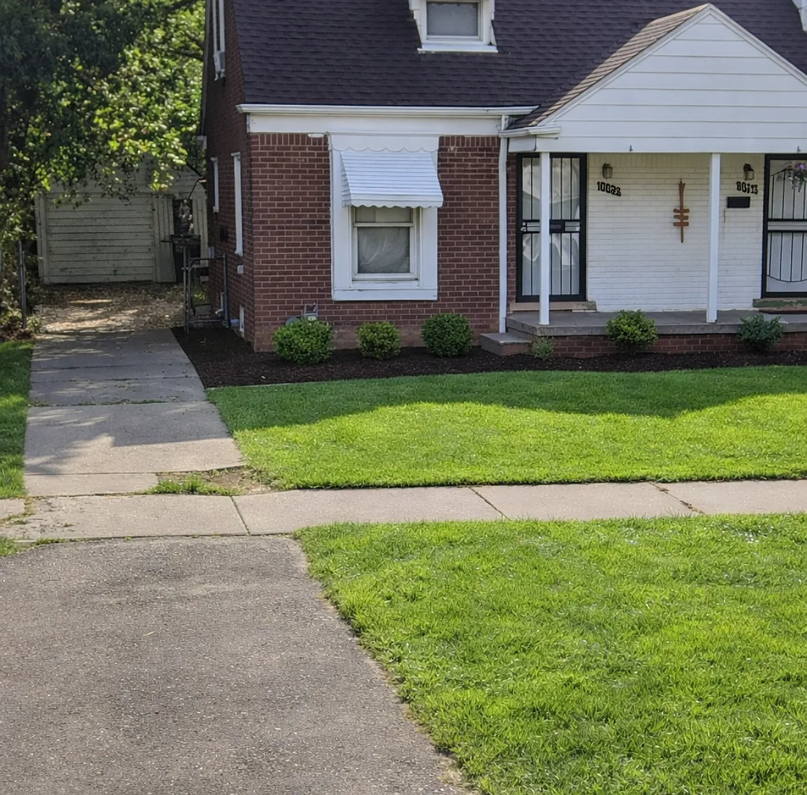 2 bed, 1400 sqft, $1,250 — Photo 1