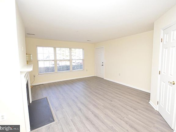 4th image of 625 Constellation Sq SE Unit A