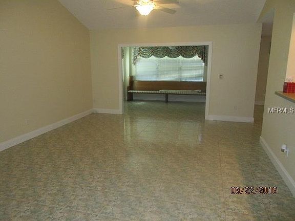 4th image of 2269 Sequoia Dr