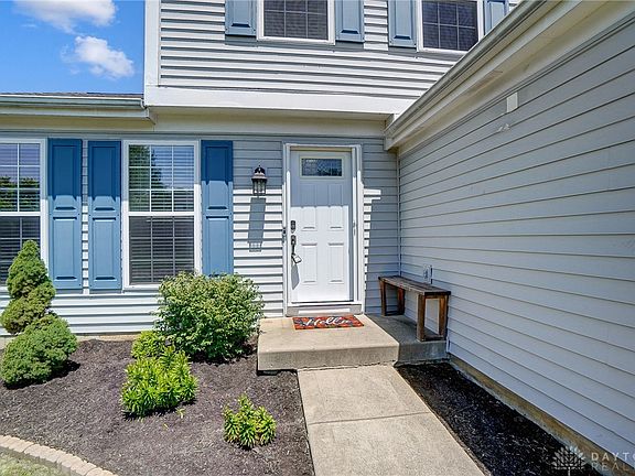 5th image of 130 Lakeview Dr