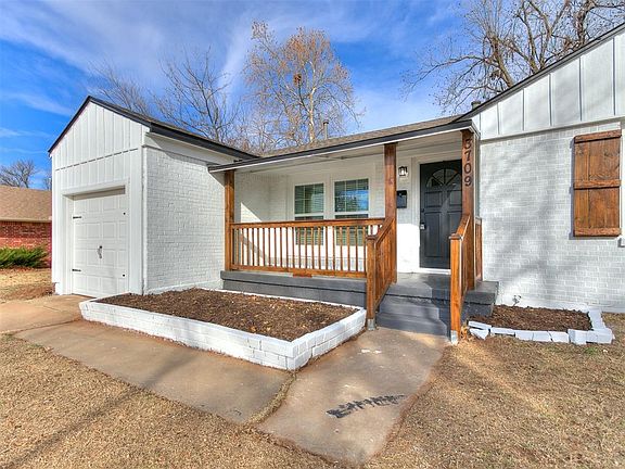 2nd image of 3709 SE 26th St