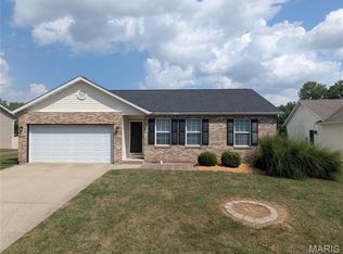 974 Holyoke Dr, O Fallon, IL 62269