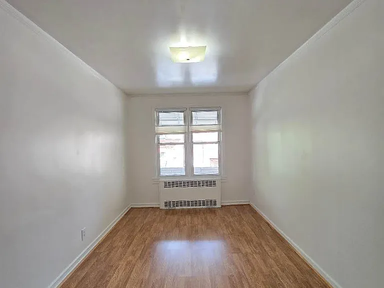 8628 Bay 16 St #2 — Photo 10