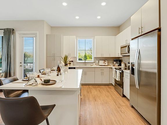 RISE Sereno Wimauma FL