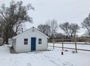 1377 Pearl St, Aurora, IL 60505