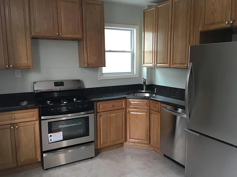 62 Greenwood Ave #2 — Photo 5