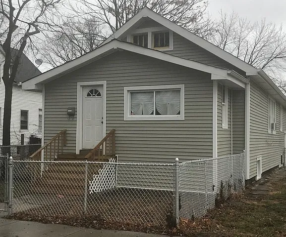 11133 S Normal Ave photo 1
