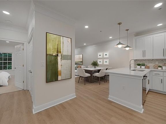 3rd image of 5415 Northland Dr Unit 308