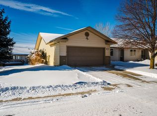 452 Falcon Ridge Dr, Sheridan, WY 82801