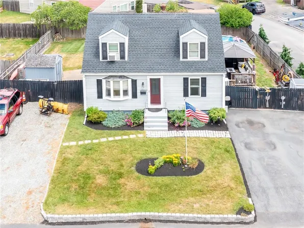 29 Blackrock Rd, Coventry, RI 02816