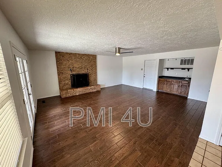 10412 La Paz Dr NW — Photo 11