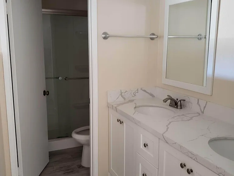 8726 Villa La Jolla Dr #81 — Photo 10