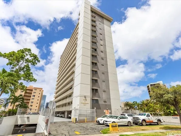 757 Kinalau Pl APT 1502, Honolulu, HI 96813