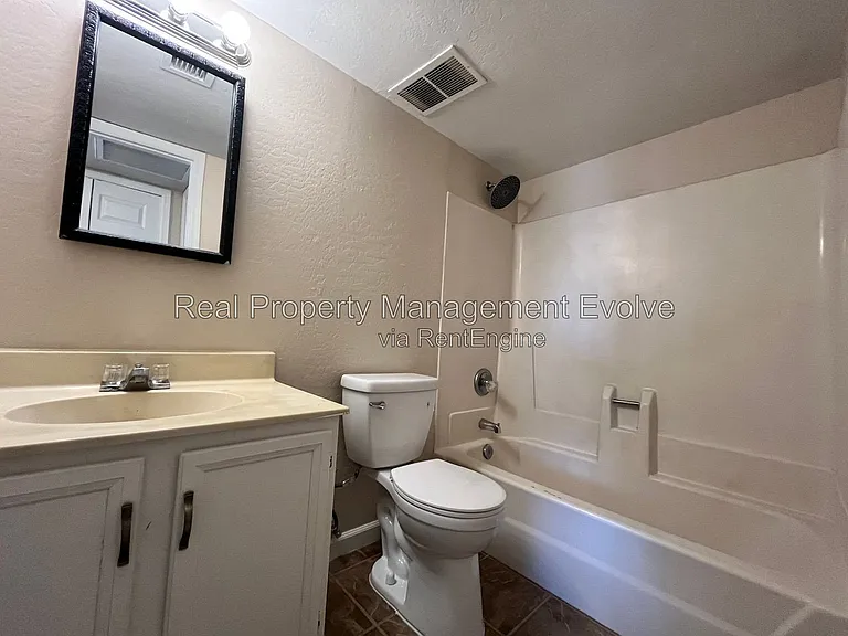 18211 N 40th Pl #1 — Photo 11