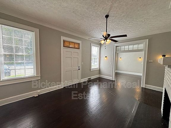 3rd image of 1261 Cedar Ave