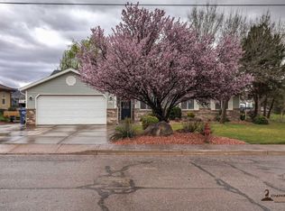 1403 W 100 N, Hurricane, UT 84737