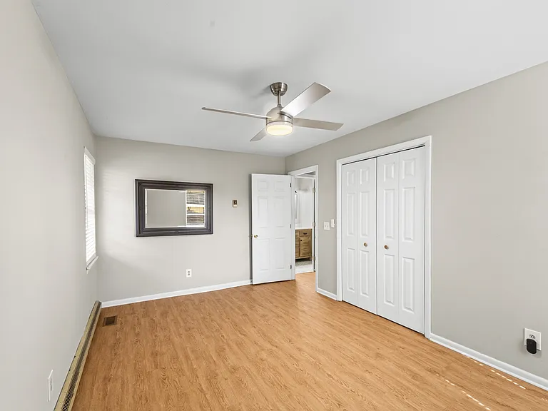 4421 Jacobs Dr — Photo 11