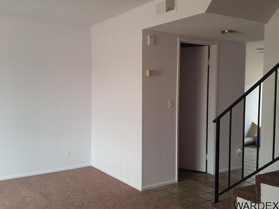 3rd image of 1085 Chaparral Dr Unit 2