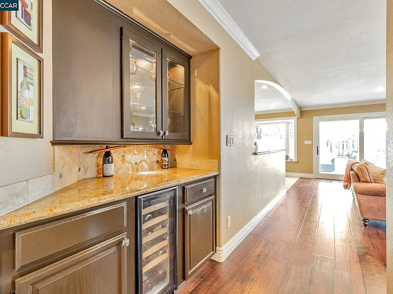 668 Sun Tree Ct — Photo 21